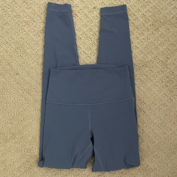 Lululemon Align Leggings “Water drop”  Size 4 ; 28 inch inseam! - Picture 1 of 5
